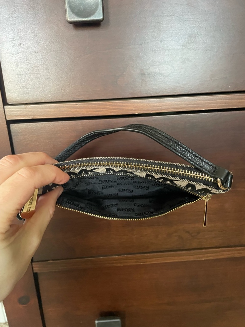 Michael Kors Black & Brown MK Logo Shoulder Bag - Picture 3 of 6